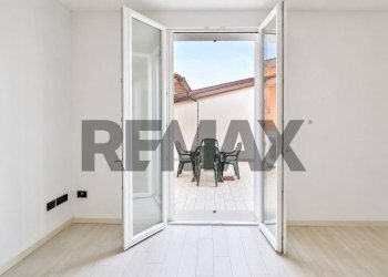 Stanza vuota - Villa via figlie della carità di san vincenzo de paoli
 
5, Piadena Drizzona - foto 12