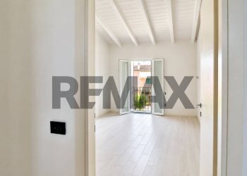 Stanza vuota - Villa via figlie della carità di san vincenzo de paoli
 
5, Piadena Drizzona - foto 13