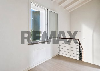 Stanza vuota - Villa via figlie della carità di san vincenzo de paoli
 
5, Piadena Drizzona - foto 16
