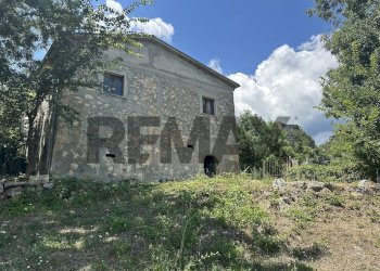 Casa all\'aperto - Rustic Via Sant'Erasmo
 
snc, Rocchetta a Volturno - photo 4