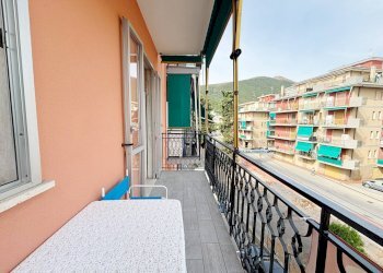 Foto 10 - Two-room apartment Via Verdi
 
3, Borghetto Santo Spirito - photo 10