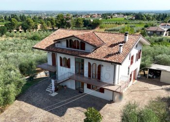 Facciata - Villa via Casalecchio, 105, Verucchio - foto 1