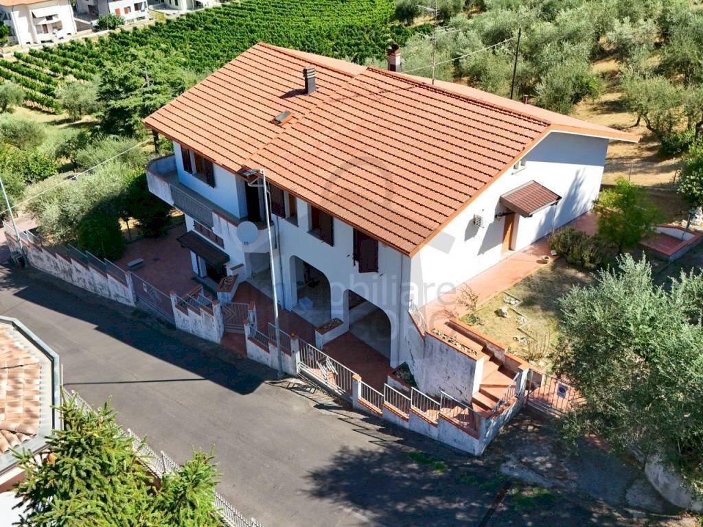 Facciata - Villa via del Colle, 20, Verucchio - foto 1
