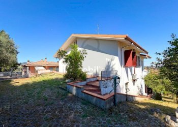 Facciata - Villa via del Colle, 20, Verucchio - foto 4