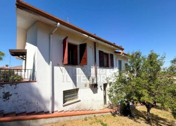 Facciata - Villa via del Colle, 20, Verucchio - foto 5