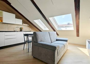 Soggiorno - Attic via Principessa Clotilde, 34, Torino (neighborhood San Donato) - photo 1