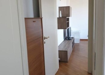 Corridoio - Appartamento piazza Giuseppina Strepponi, 15, Parma - foto 15