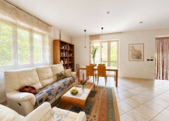 Salone - Villa Frazione San Bernardo, 58B, Monteu Roero - foto 6