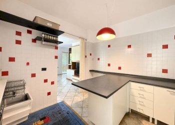 Cucina - Villa Frazione San Bernardo, 58B, Monteu Roero - photo 11
