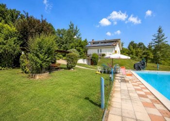 Piscina - Villa Frazione San Bernardo, 58B, Monteu Roero - foto 32