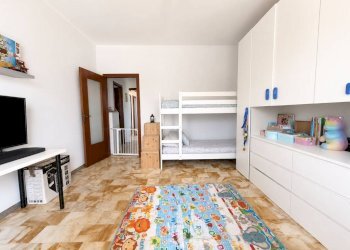 Camera da letto - Appartamento via Compans, 17, Santena - foto 15