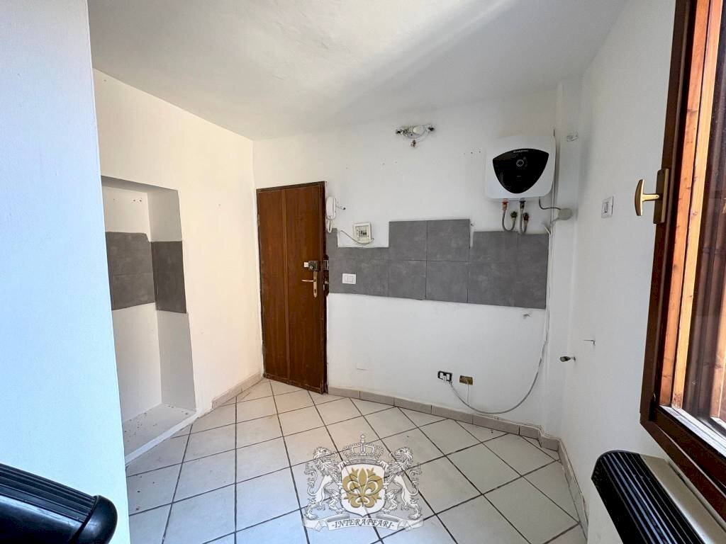 Soggiorno - Two-room apartment via Saluzzo, 26, Cuneo (neighborhood Centro) - photo 2