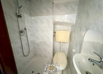Bagno - Appartamento via Saluzzo, 26, Cuneo (zona Centro) - foto 6