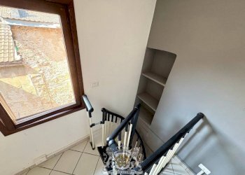 Scala - Appartamento via Saluzzo, 26, Cuneo (zona Centro) - foto 11