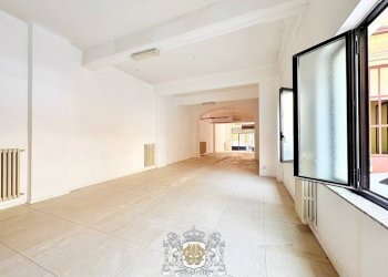 Ufficio - Negozio via Bartolomeo Bruni, 3, Cuneo (zona Centro) - foto 15