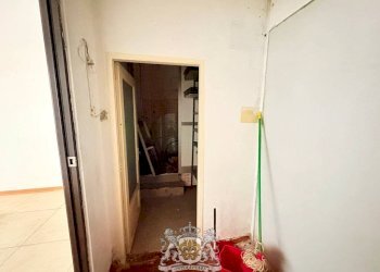 Ripostiglio - Negozio via Bartolomeo Bruni, 3, Cuneo (zona Centro) - foto 22
