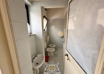 Bagno - Negozio via Bartolomeo Bruni, 3, Cuneo (zona Centro) - foto 23