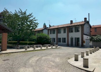 Cortile interno - Bilocale via Giuseppe Taccioli, 14, Milano (zona Affori) - foto 6