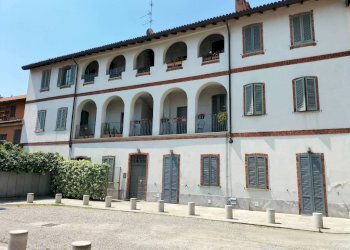 Facciata - Bilocale via Giuseppe Taccioli, 14, Milano (zona Affori) - foto 9