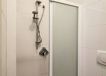 Bagno - Bilocale via Giuseppe Taccioli, 14, Milano (zona Affori) - foto 40