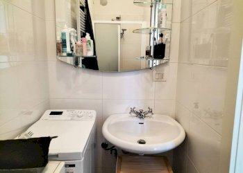 Bagno - Bilocale via Giuseppe Taccioli, 14, Milano (zona Affori) - foto 42