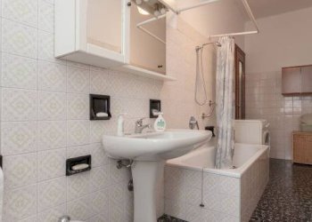 Bagno - Two-room apartment via Filadelfia, 122, Torino (neighborhood Santa Rita) - photo 31