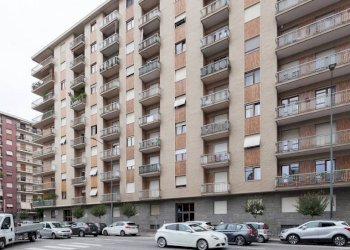 Facciata - Bilocale via Filadelfia, 122, Torino (zona Santa Rita) - foto 43