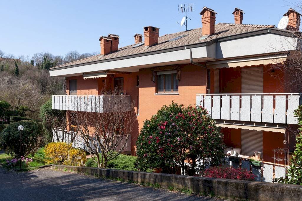 Facciata - Appartamento via Valle della Quiete, 54, San Mauro Torinese - foto 2