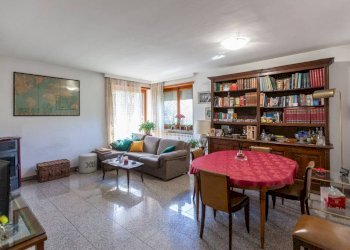Salone - Appartamento via Valle della Quiete, 54, San Mauro Torinese - foto 6