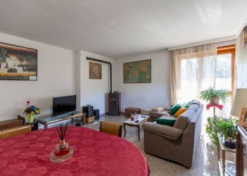 Salone - Appartamento via Valle della Quiete, 54, San Mauro Torinese - foto 8