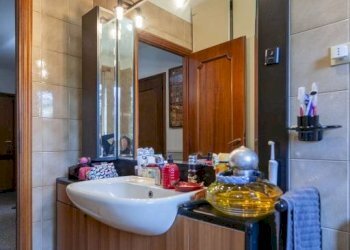 Bagno - Appartamento via Valle della Quiete, 54, San Mauro Torinese - foto 26