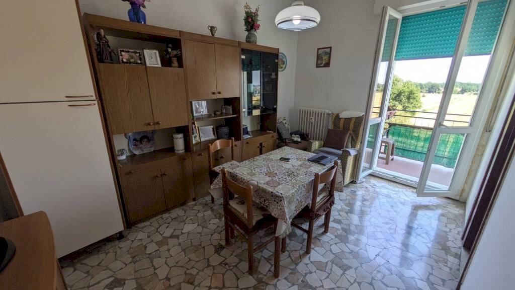 Soggiorno - Four-room apartment Ozzano dell'Emilia - photo 2