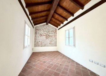 Camera da letto - Four-room apartment via Saluzzo, 20, Cuneo (neighborhood Centro) - photo 9