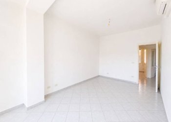 Camera da letto - Four-room apartment via Aurelia, 62, Bordighera - photo 9