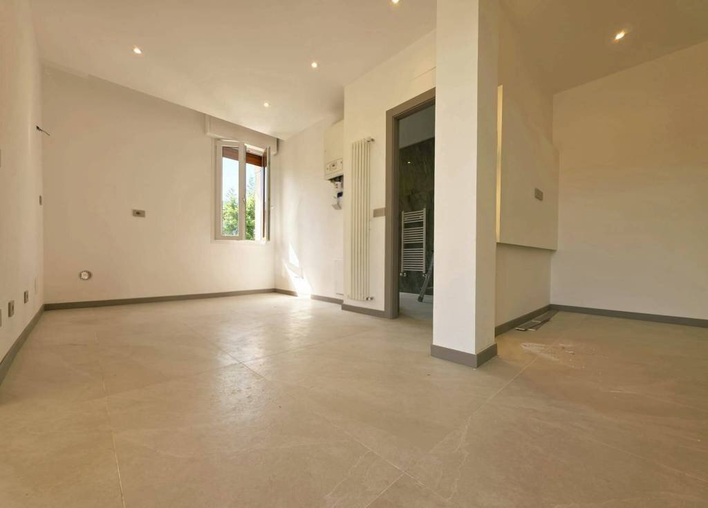 Cucina - Appartamento via Ferdinando Bernini, Parma - foto 3