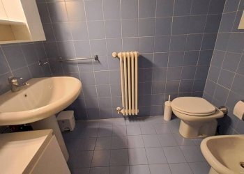 Bagno - Appartamento via Bruno Schreiber, Parma - foto 10