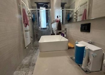 Bagno - Trilocale via Osoppo, 44, Torino (zona Santa Rita) - foto 14