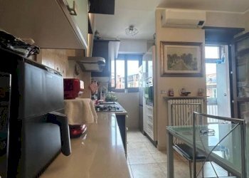 Cucina - Trilocale via Osoppo, 44, Torino (zona Santa Rita) - foto 18