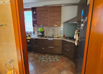 cucina - Three-room apartment via Pascoli, Crespiatica - photo 11