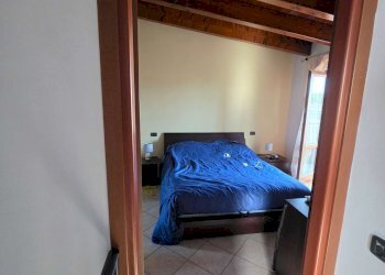 disimpegno piano primo - Three-room apartment via Pascoli, Crespiatica - photo 15