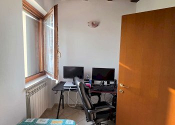 cameretta - Three-room apartment via Pascoli, Crespiatica - photo 19