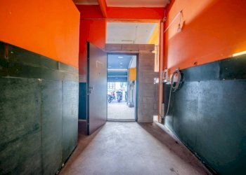 Studio - Negozio via Giovanni Torti, 131r, Genova (zona Marassi) - foto 8