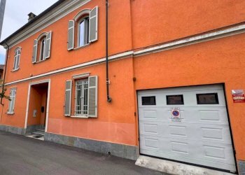 Facciata - Villa vicolo Tassoni, 4, Carmagnola - photo 24