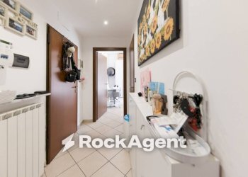 Corridoio - Appartamento via Nicolò Copernico, 18, Genova (zona San Martino) - foto 12