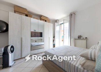 Camera da letto - Two-room apartment via Nicolò Copernico, 18, Genova (neighborhood San Martino) - photo 15
