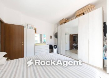 Camera da letto - Appartamento via Nicolò Copernico, 18, Genova (zona San Martino) - foto 18