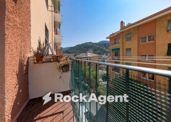 Balcone - Appartamento via Nicolò Copernico, 18, Genova (zona San Martino) - foto 22