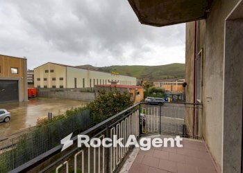 Balcone - Three-room apartment via Conti di Loritello, 9/B, Catanzaro - photo 36