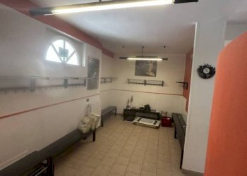 Interno non residenziale - Negozio viale della Gioventù, 22, San Giovanni Rotondo - foto 10