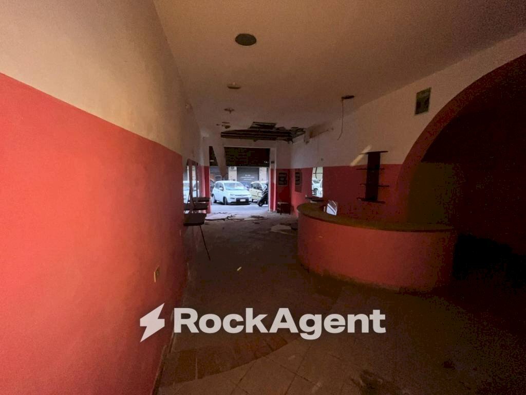 Magazzino - Negozio via Roviano, 57, Roma - foto 3